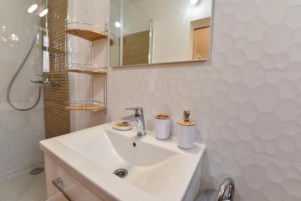 New Luxury 3 Bedroom 4 Air Conditioners Zadar Ngoại thất bức ảnh