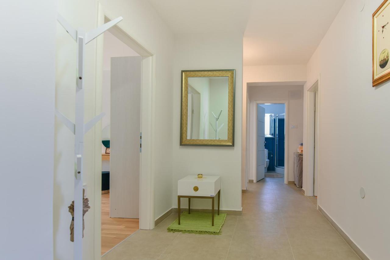New Luxury 3 Bedroom 4 Air Conditioners Zadar Ngoại thất bức ảnh