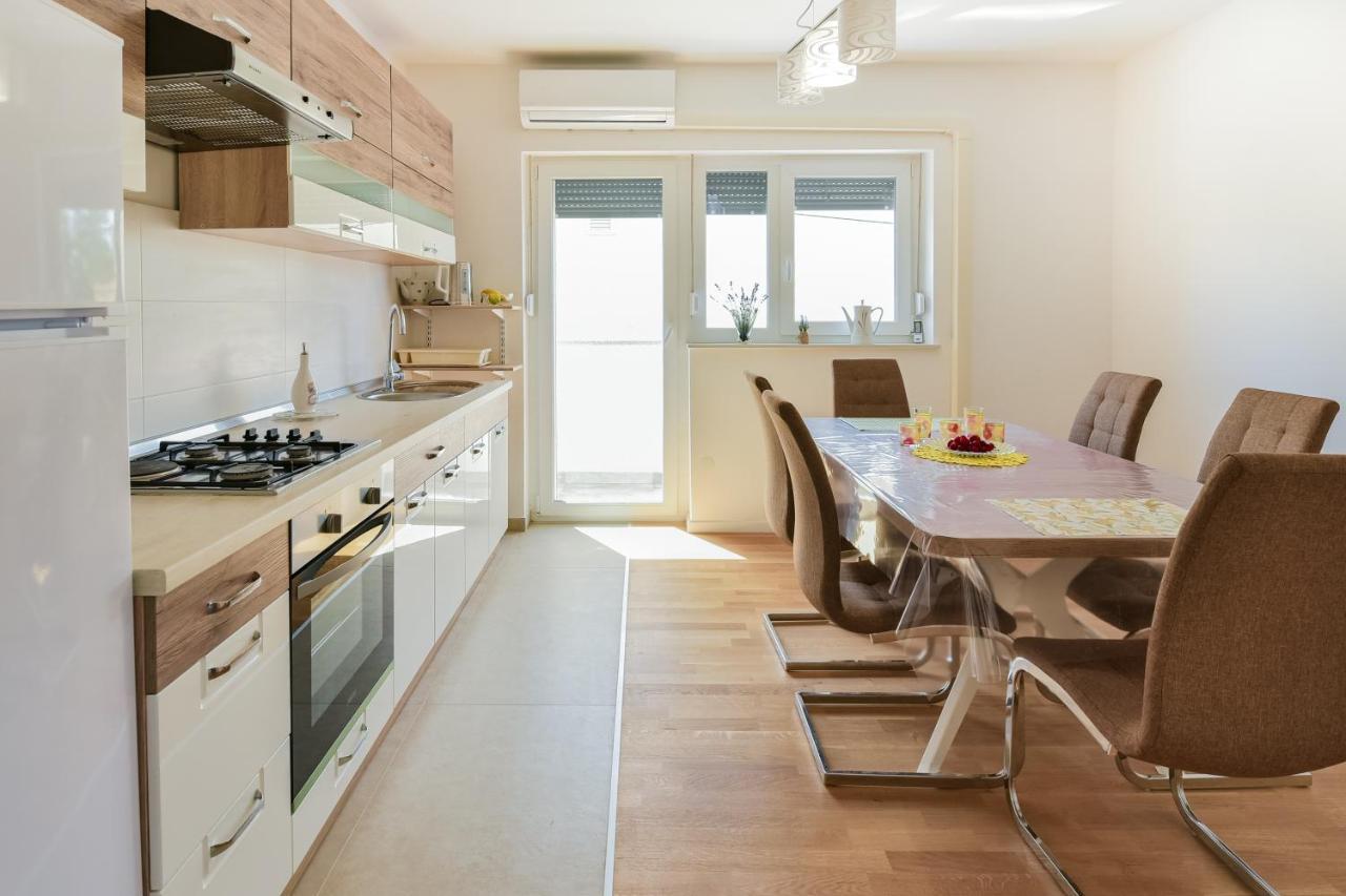 New Luxury 3 Bedroom 4 Air Conditioners Zadar Ngoại thất bức ảnh