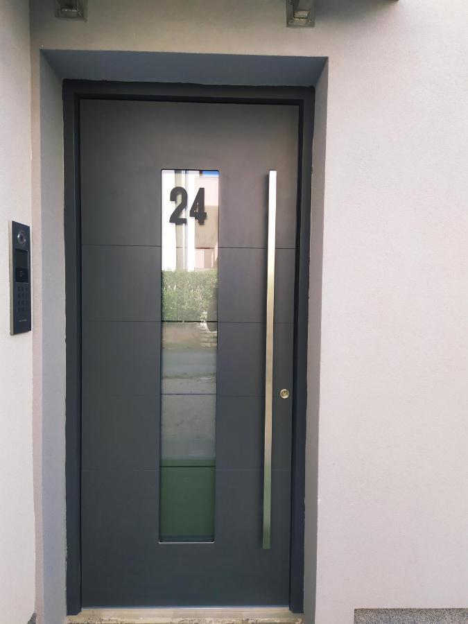 New Luxury 3 Bedroom 4 Air Conditioners Zadar Ngoại thất bức ảnh